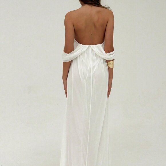 White Elegant Women's Holiday Sexy Off Shoulder Strapless Flowing Backless Dress - Picture 6 of 8